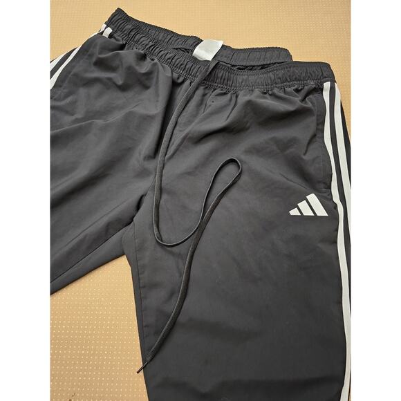 Adidas TIRO23L Woven Soccer Training Pants BLACK Men's Size: 2XL - Picture 12 of 12